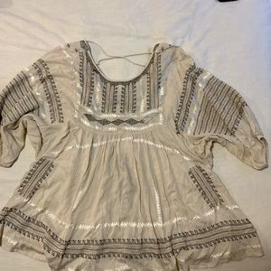 Free people (new with tags)- ivory embroidered tunic. Size M
